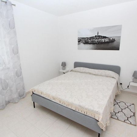 רוביני Apartment Stellina מראה חיצוני תמונה