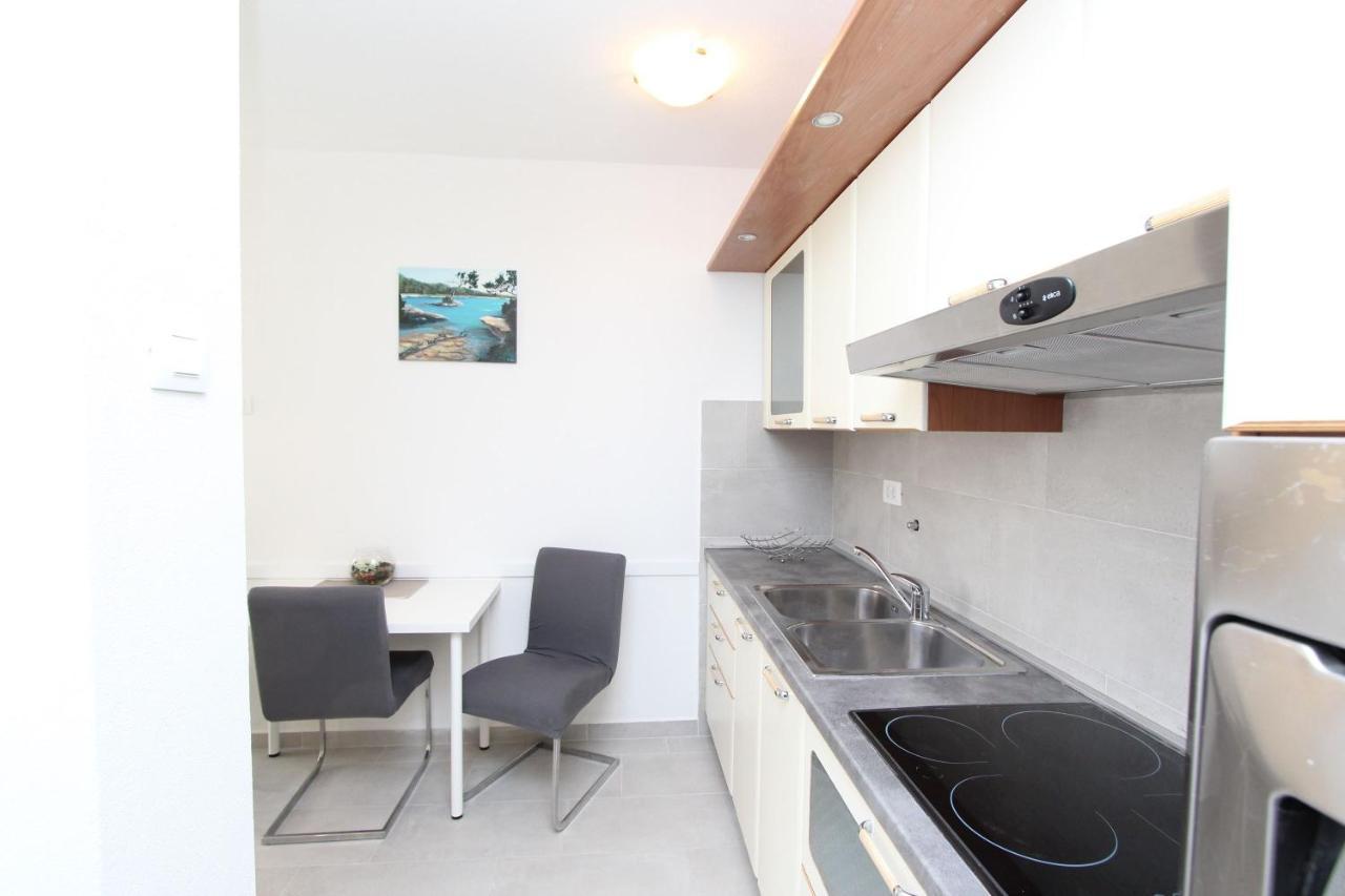 רוביני Apartment Stellina מראה חיצוני תמונה