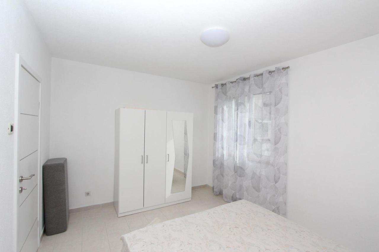 רוביני Apartment Stellina מראה חיצוני תמונה